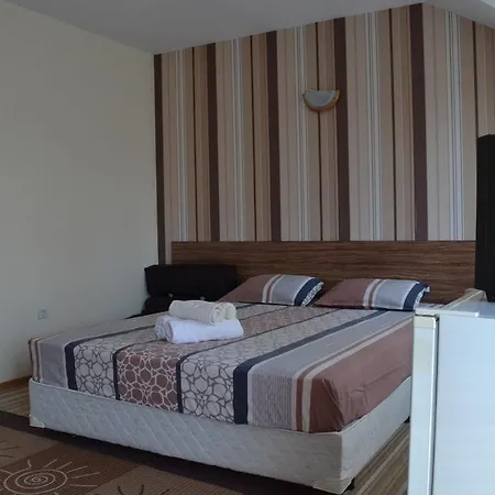 Stella Del Mare ゲストハウス キテン